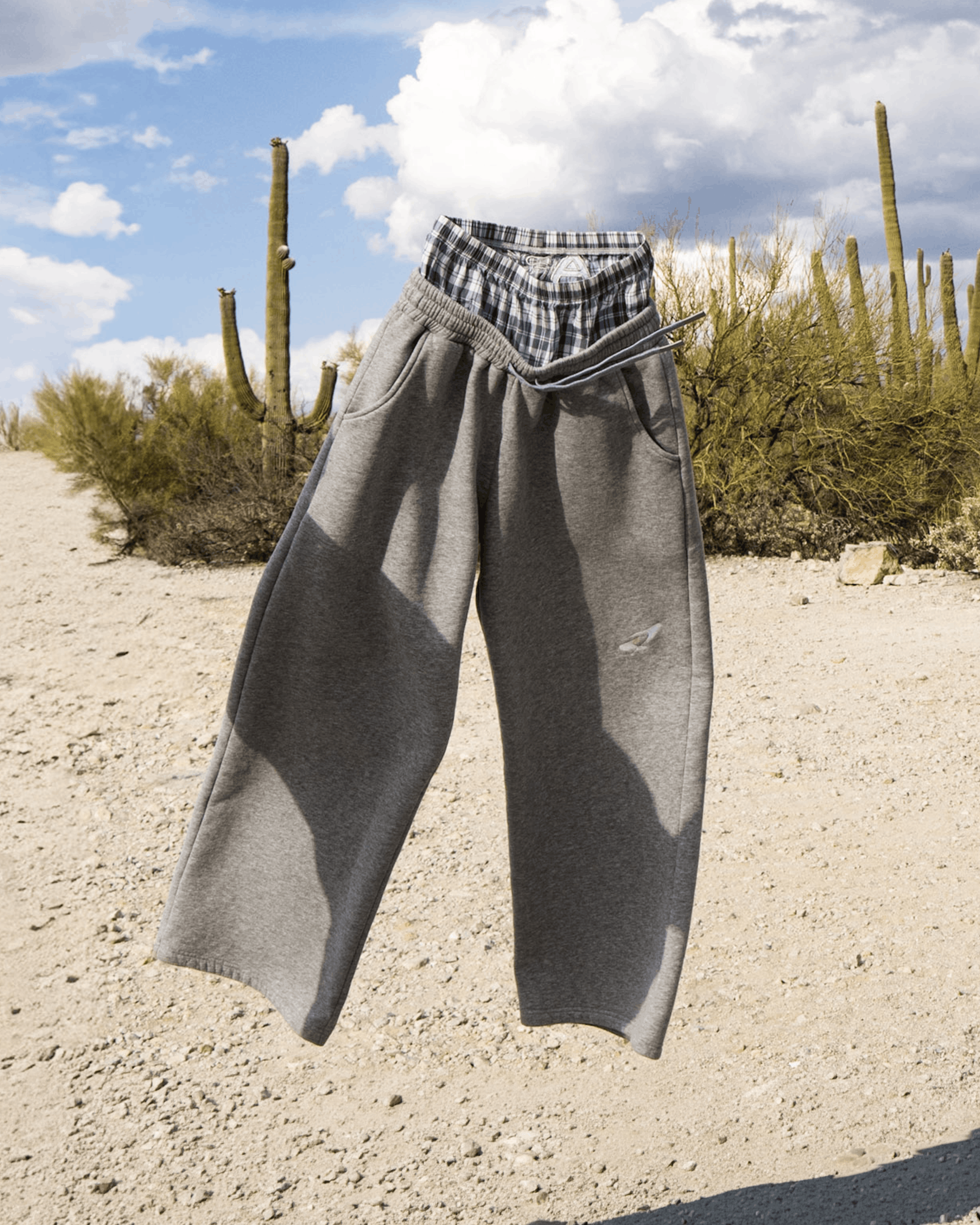 ホォアナデアルコ Juana de Arco スウェット グレー 体型カバー Drifting Away Sweatpants – Arc by Marcus Johnson